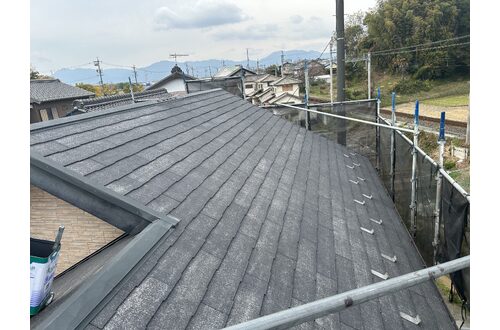 様々な薬剤の中から最適なものを選びます